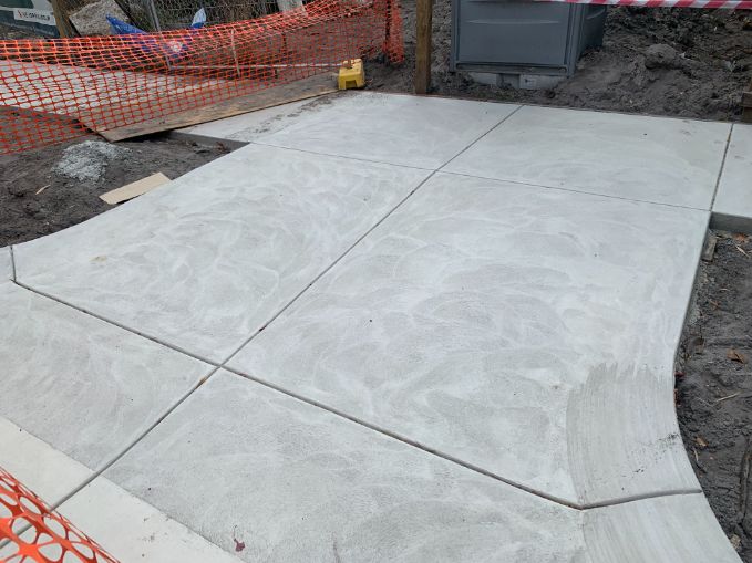 New concrete crossover in Frankston poured by our team of concreters Bayside